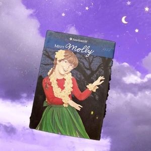 American Girl meet Molly Pocket Book